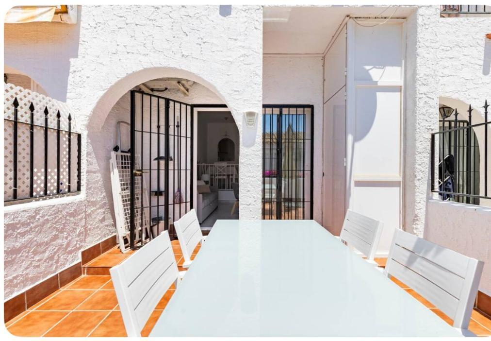 Vakantiehuis La Casa En La Carihuela Playa A 4 Minutos A Pie