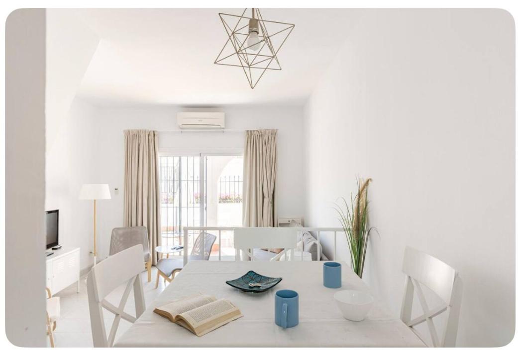 La Casa En La Carihuela Playa A 4 Minutos A Pie Сasa de vacaciones Torremolinos